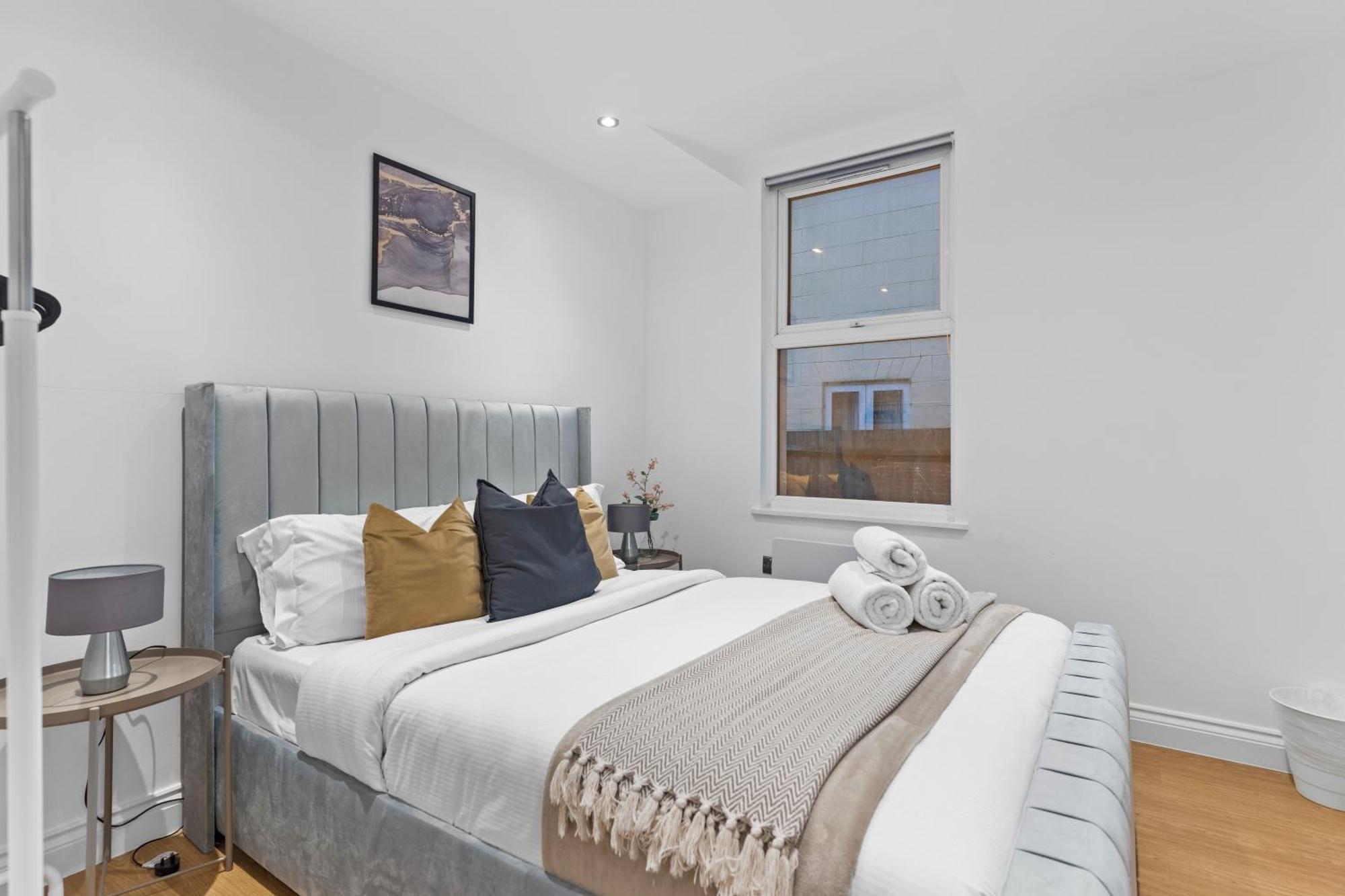 Modern Apartments London With Free Wifi Екстериор снимка