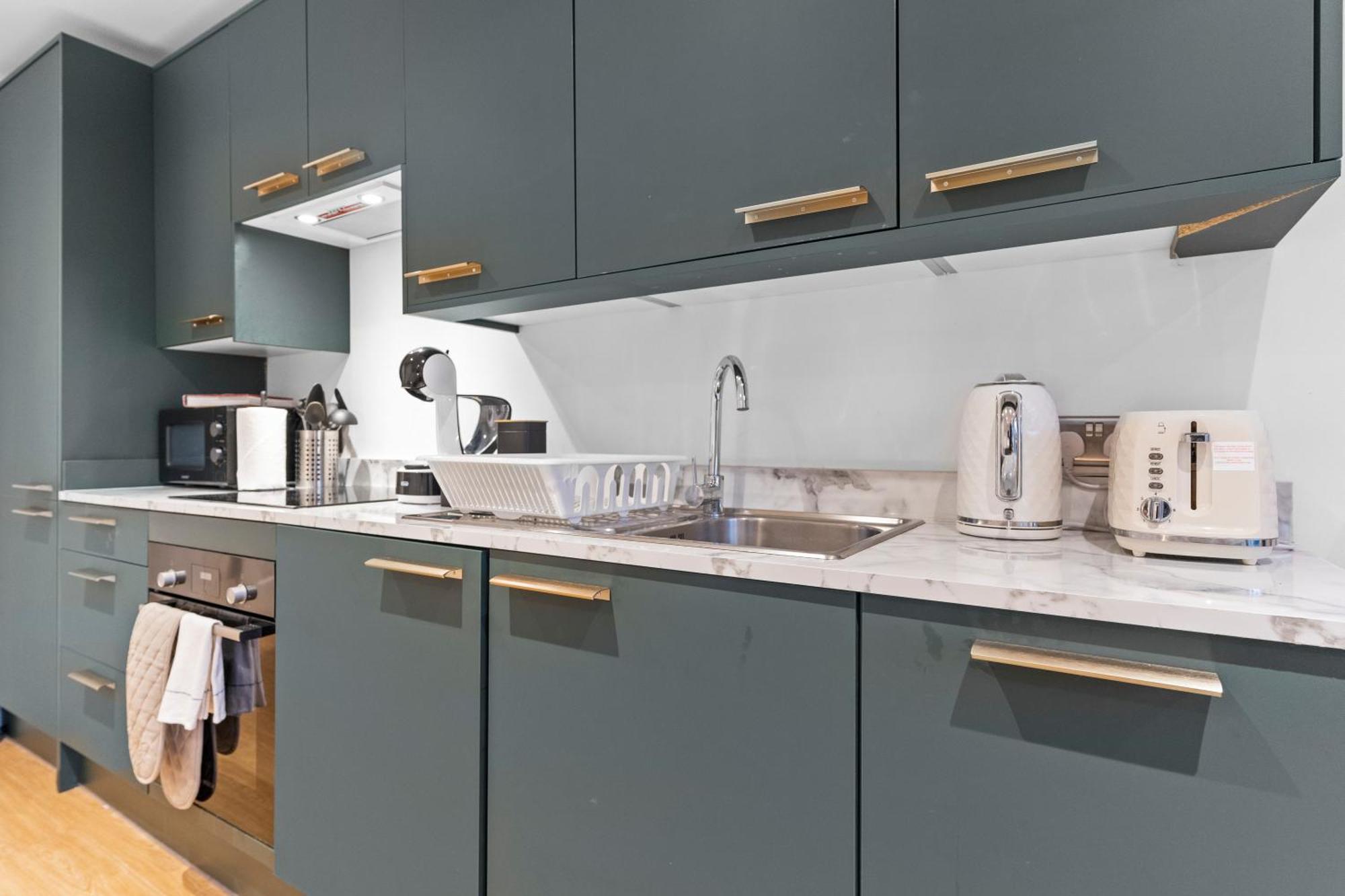 Modern Apartments London With Free Wifi Екстериор снимка