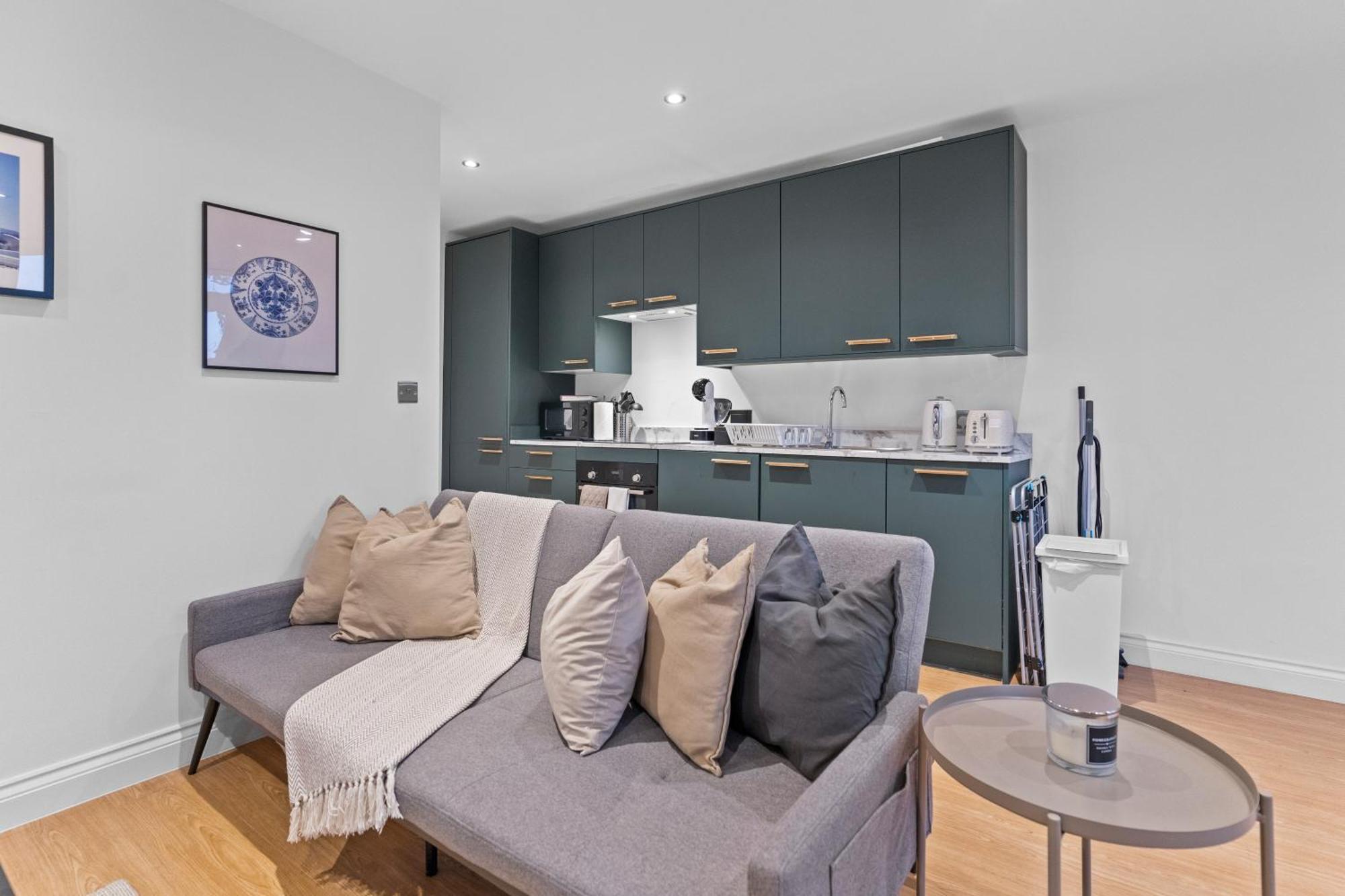 Modern Apartments London With Free Wifi Екстериор снимка