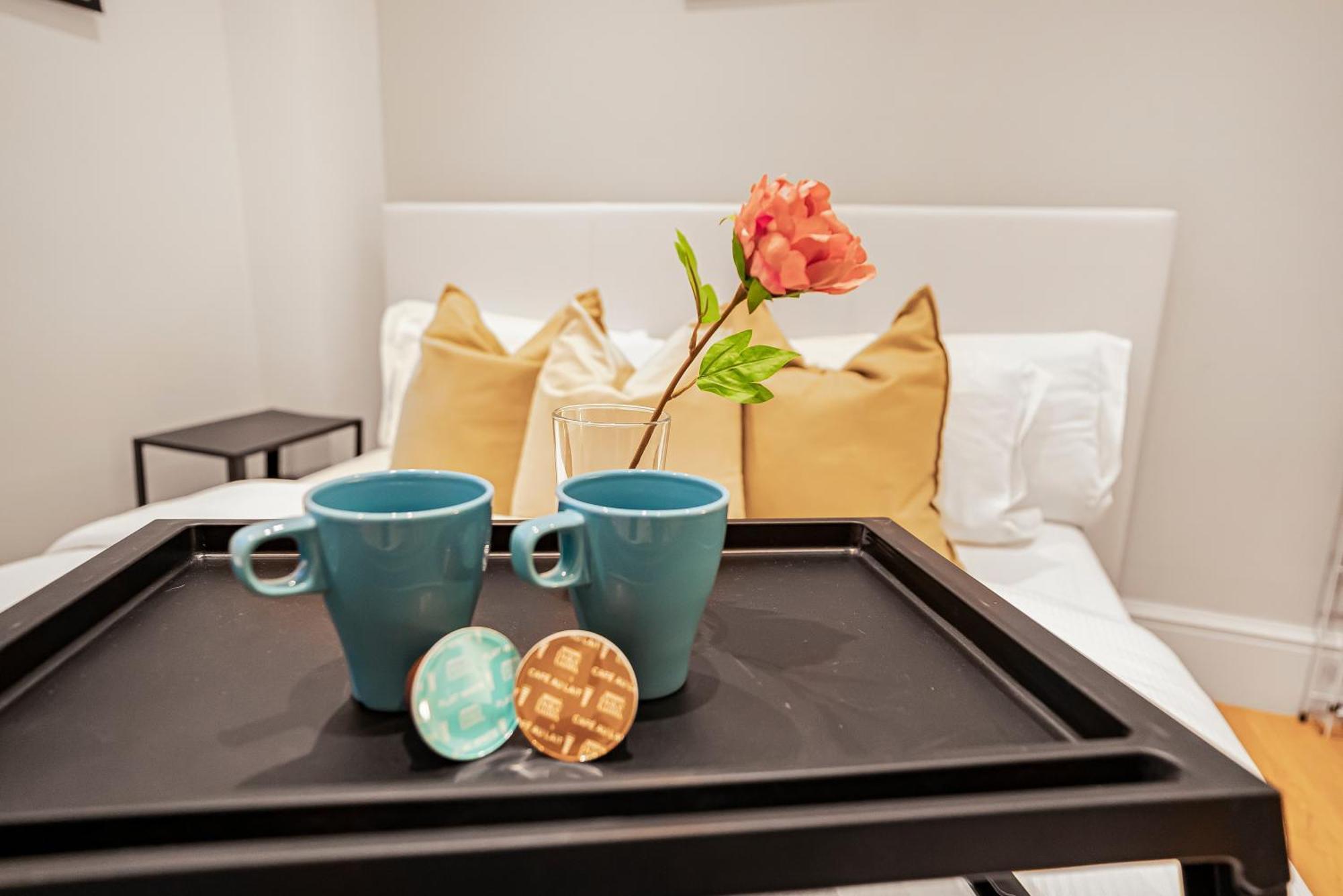 Modern Apartments London With Free Wifi Екстериор снимка