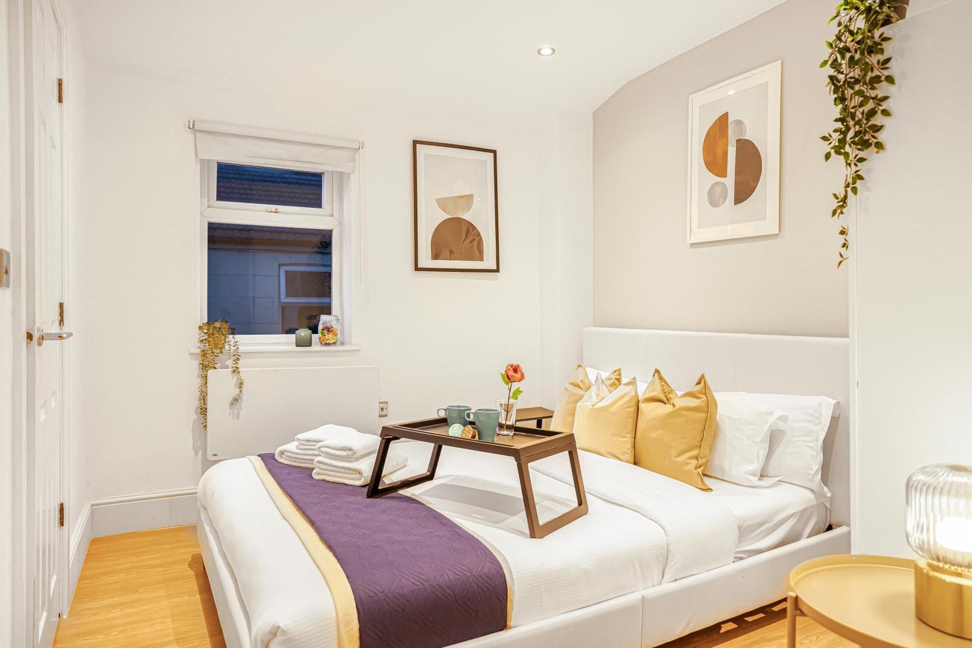 Modern Apartments London With Free Wifi Екстериор снимка