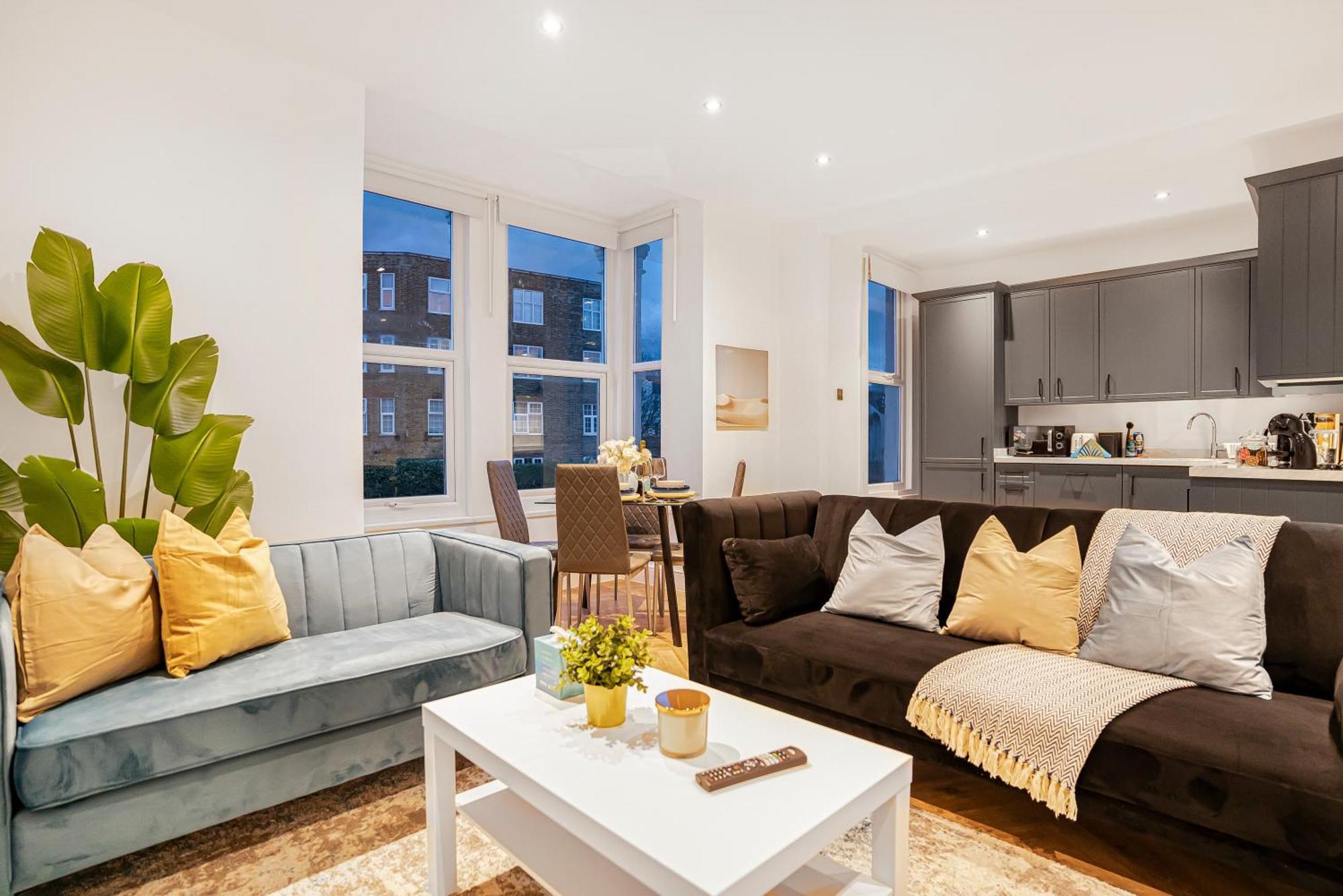 Modern Apartments London With Free Wifi Екстериор снимка