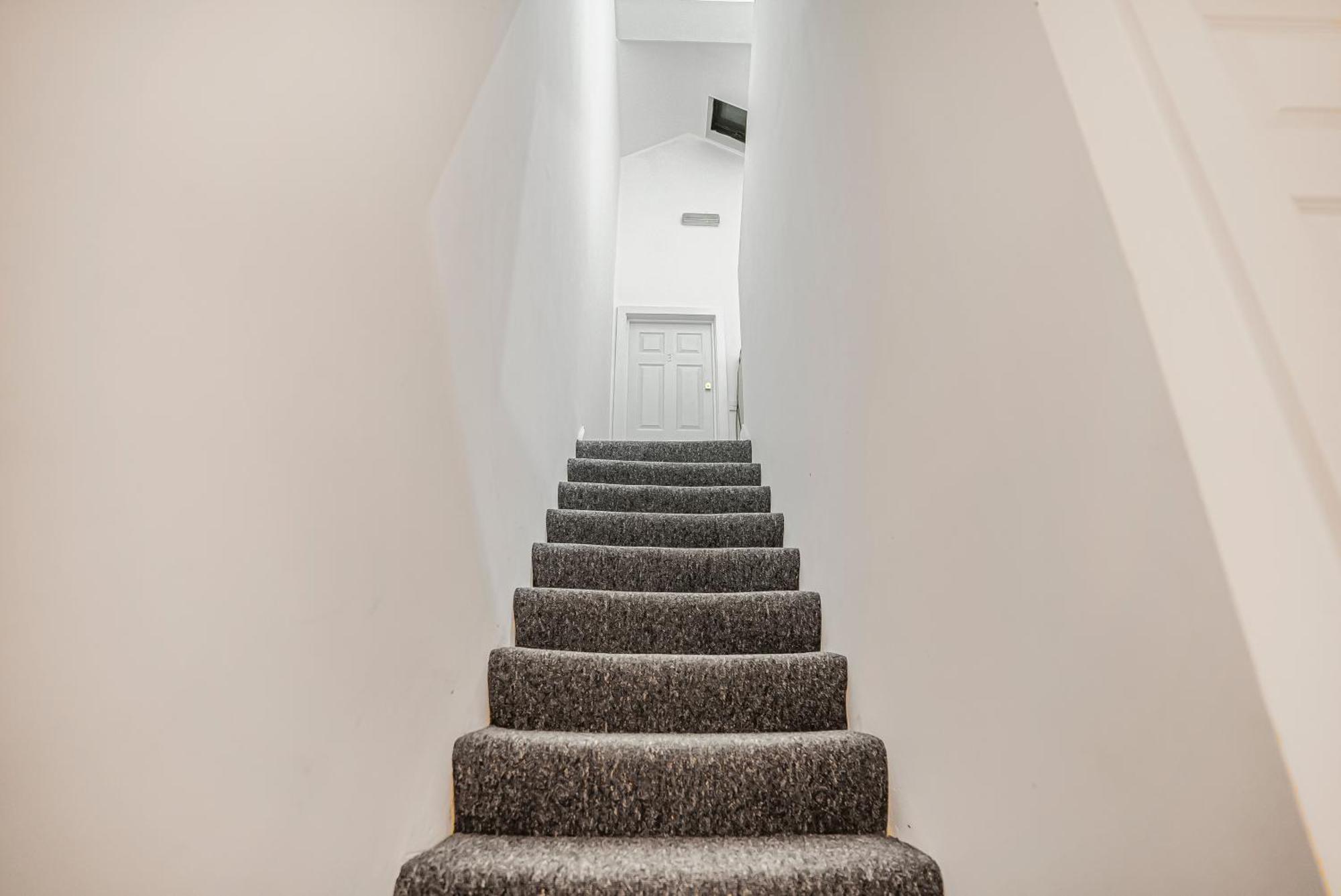 Modern Apartments London With Free Wifi Екстериор снимка