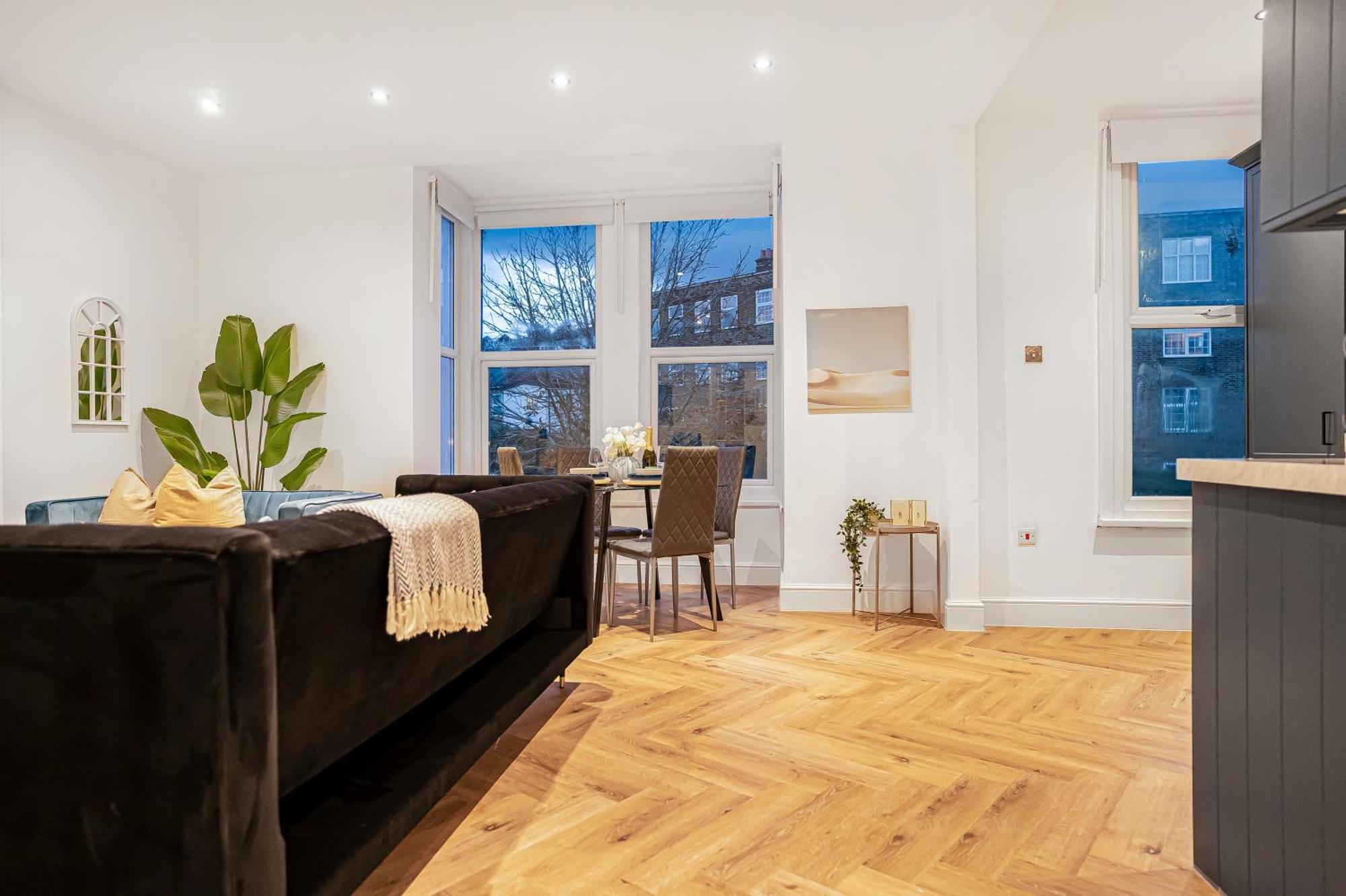 Modern Apartments London With Free Wifi Екстериор снимка